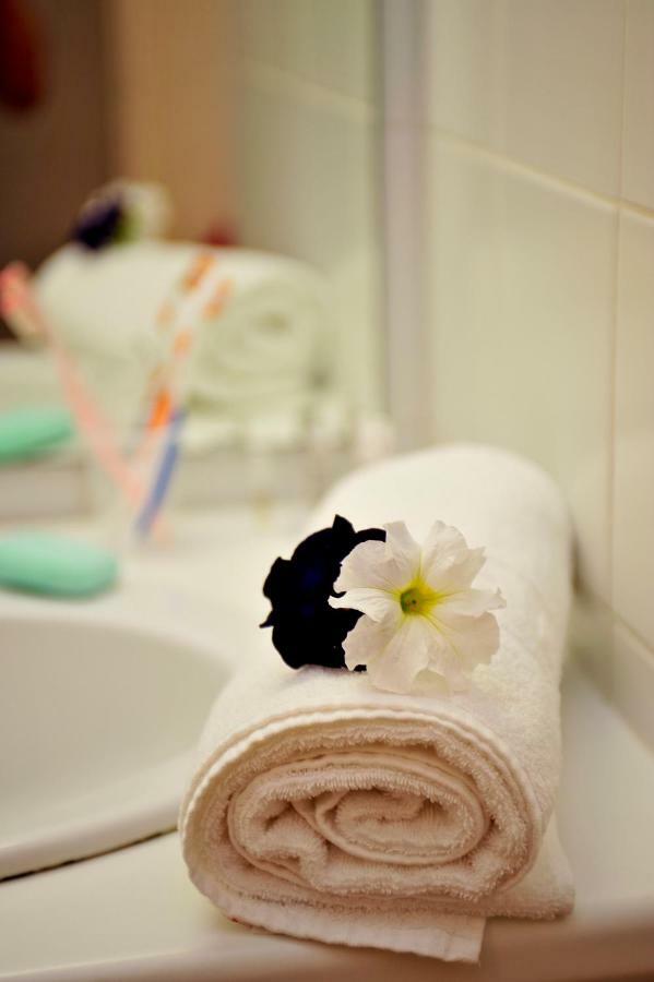 Vvf Drome Provence Hotel Montbrun-les-Bains Eksteriør billede